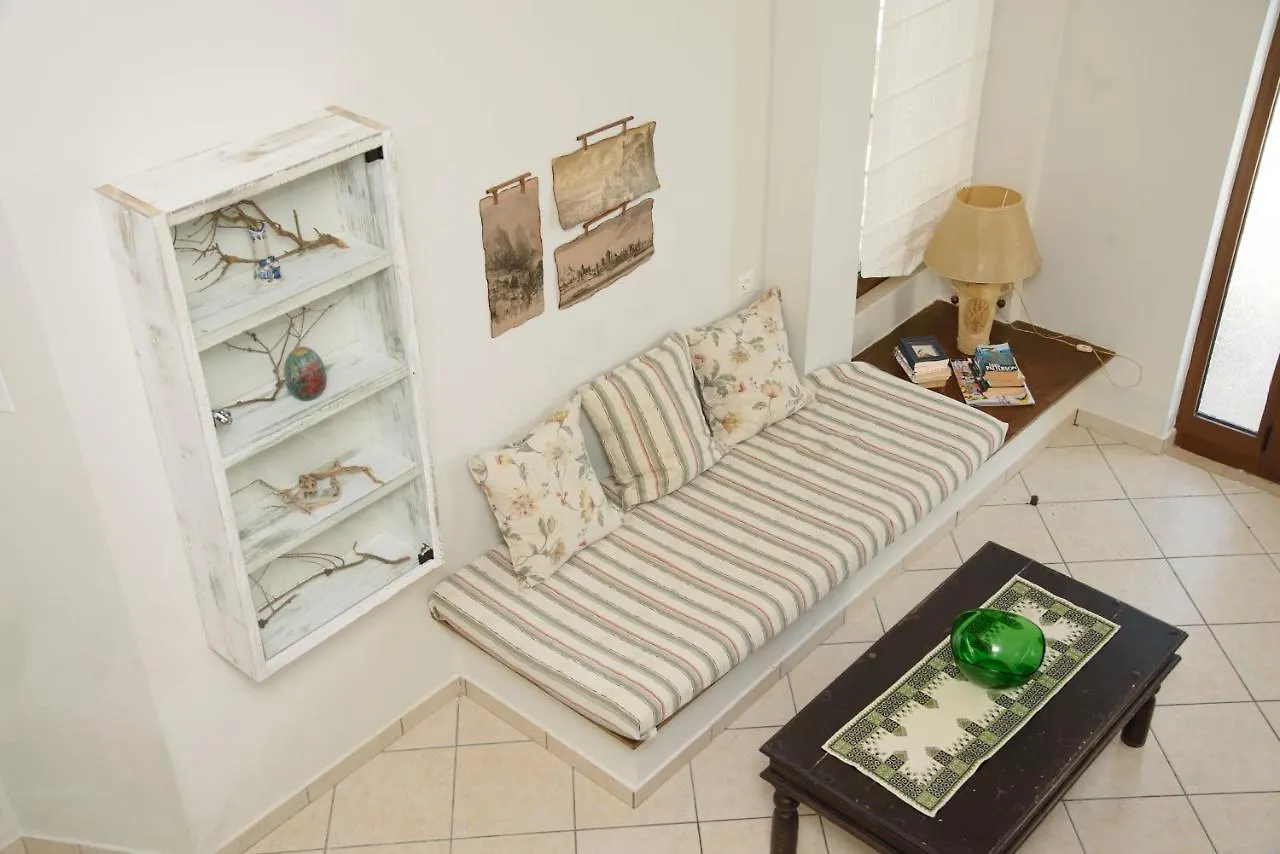 Assos Caldera Apartment Asos
