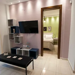 https://apt-smart-living-flat-melenikou.hotelschalkidiki.net